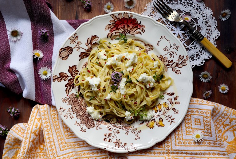 Fettuccina con crema gourmet di fave